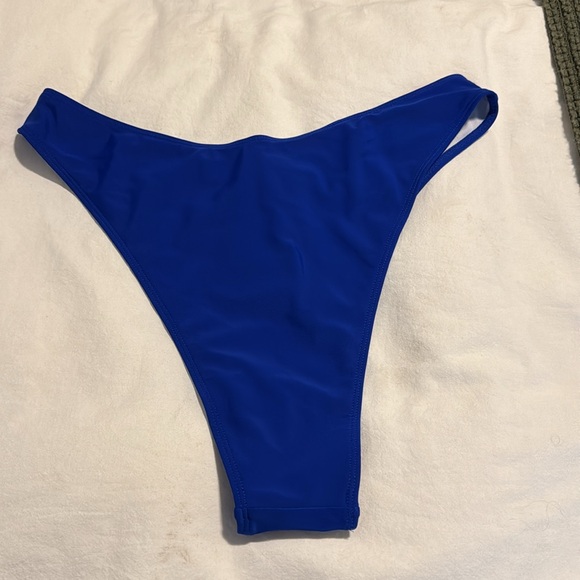 SHEIN 2XL Swim tops, bottoms and wrap lot/bundle half of them New Without Tags! - Picture 8 of 16